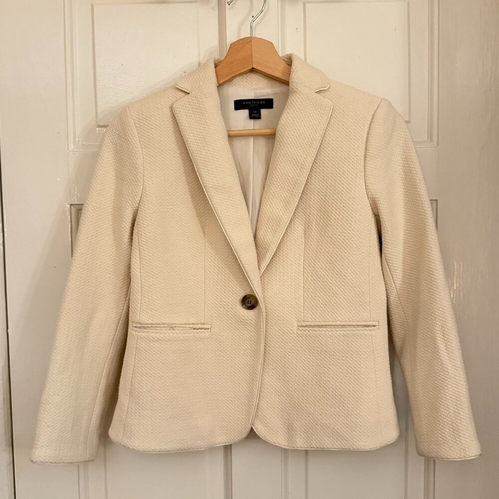 Ann Taylor White Cotton Petite Blazer 🤍